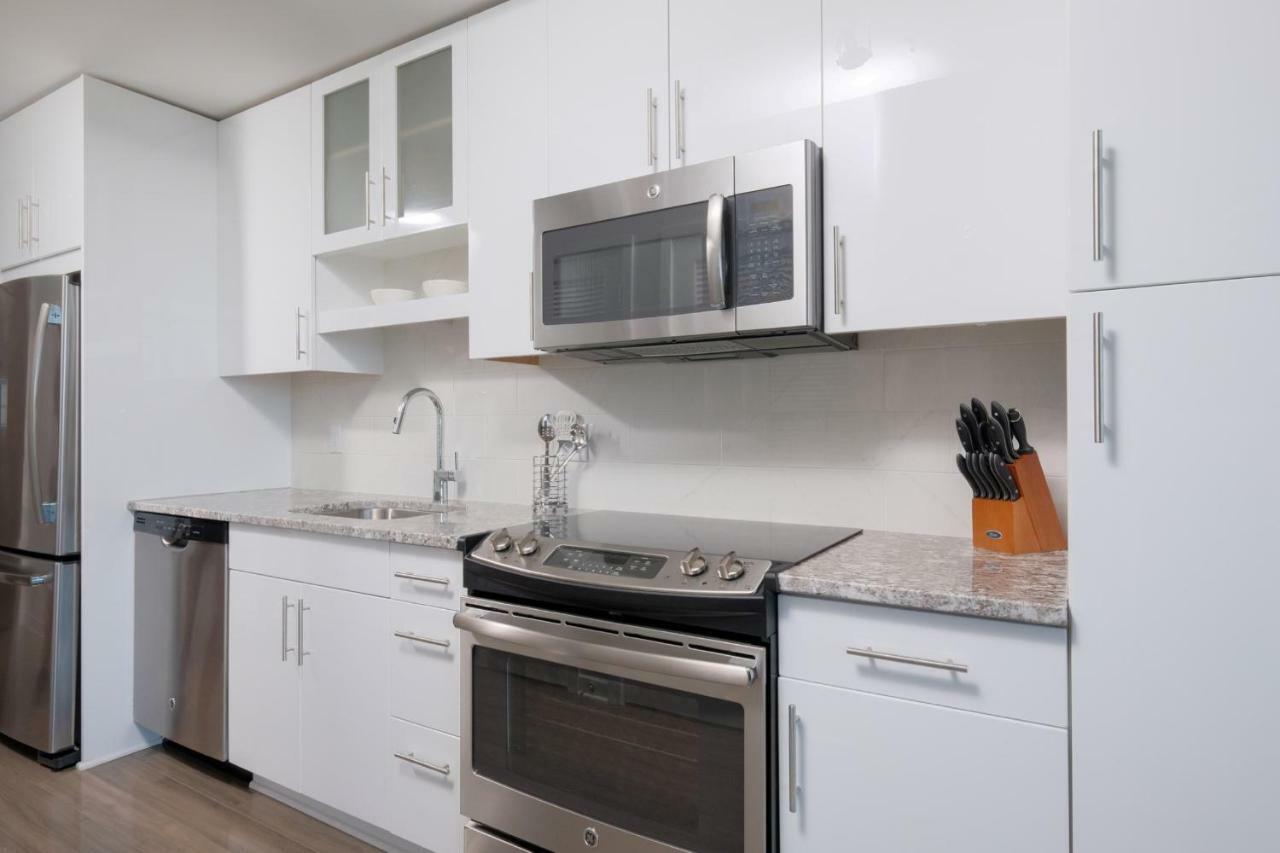 Global Luxury Suites In Downtown Bethesda Buitenkant foto