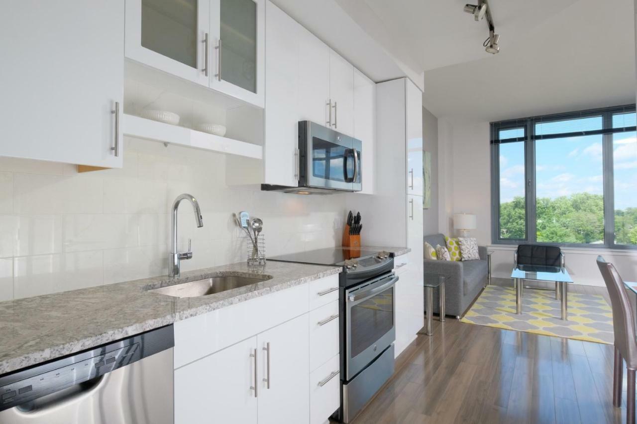 Global Luxury Suites In Downtown Bethesda Buitenkant foto